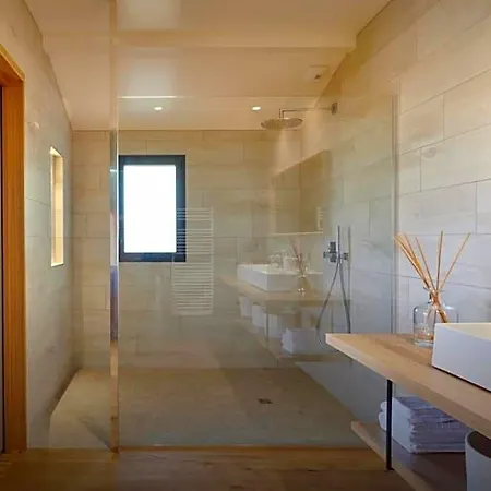 Le Cabanon B&B 비다르